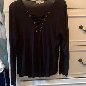 Pink republic extra large black lace up shirt